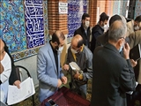 دیدار رودر روی فرماندار پردیس با نمازگزاران در محل مصلی 