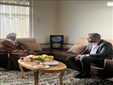 دیدار بخشدار بومهن با خانواده شهید میرزایی