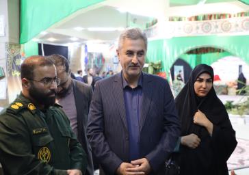  به مناسبت هفته بسیج انجام گرفت: بازدید فرماندار شهرستان پردیس از نمایشگاه پایگاه‌های نمونه بسیج